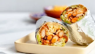 ECE recept: Burrito s pečenim fižolom in sirom