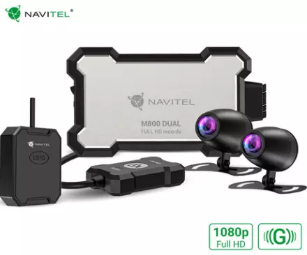 Avto kamera Navitel M800 DUAL