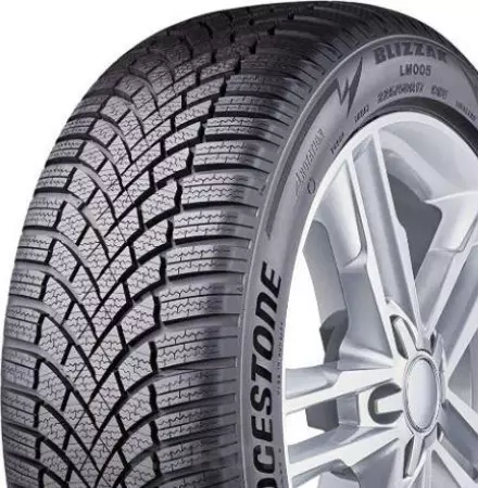 Zimska pnevmatika Bridgestone 225/45R17 94V XL RFT LM005 Blizzak DriveGuard