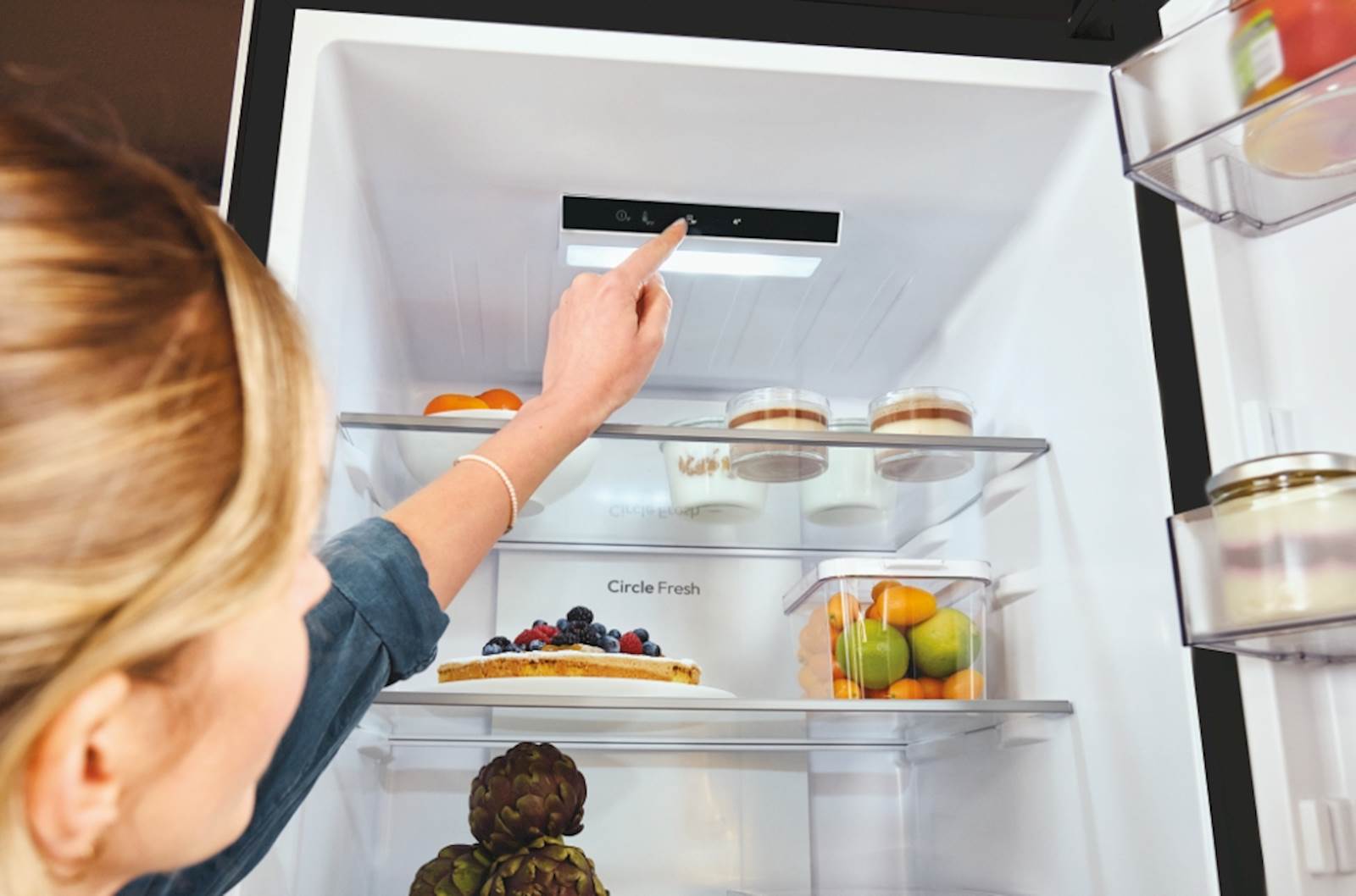 Hladilnik Candy ECN2CQTEB186 10