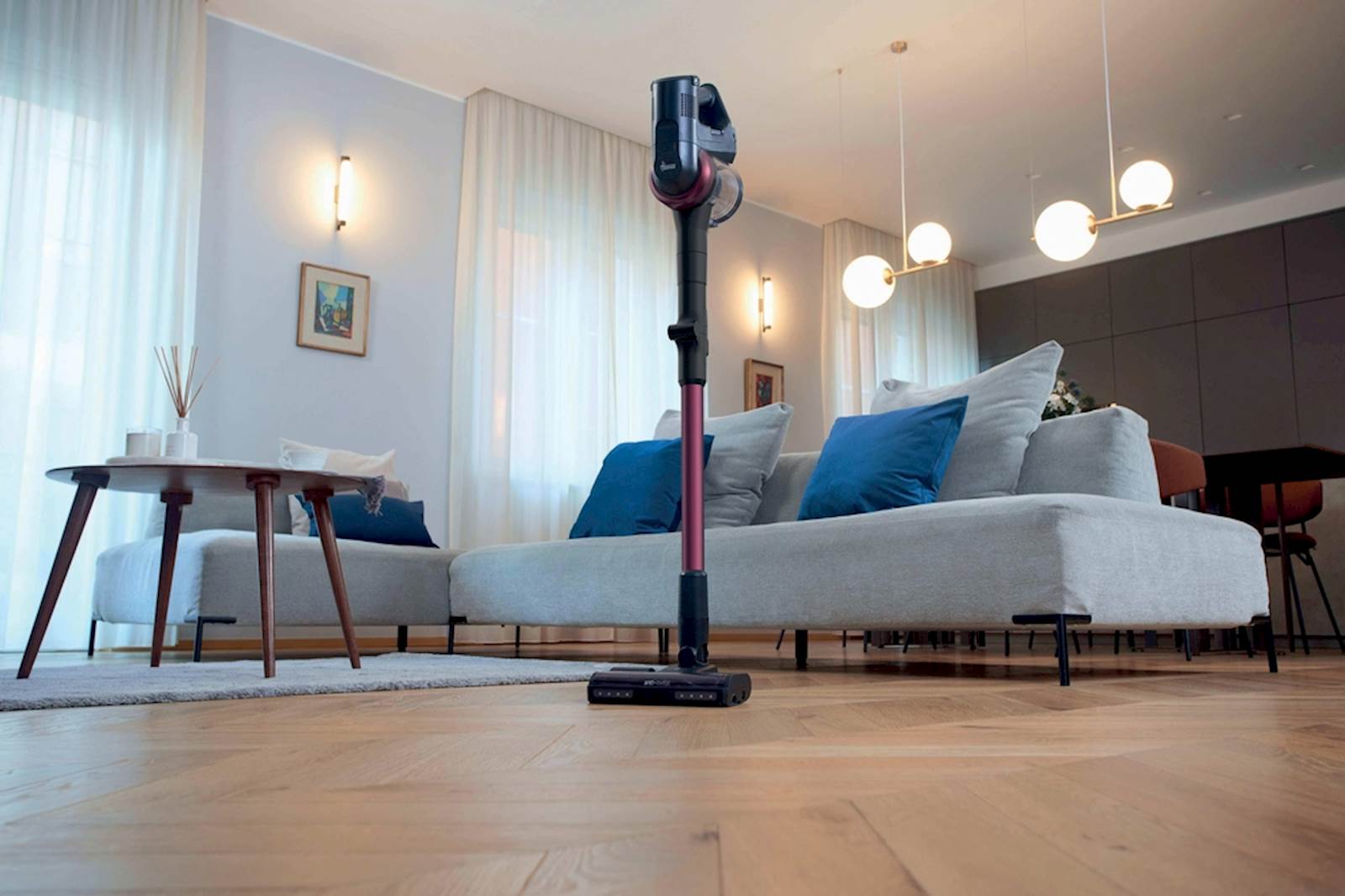 Multifunkcijski baterijski sesalnik Hoover HF4P10H 011 3