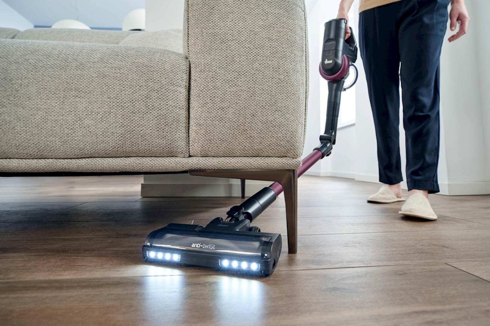 Multifunkcijski baterijski sesalnik Hoover HF4P10H 011 6