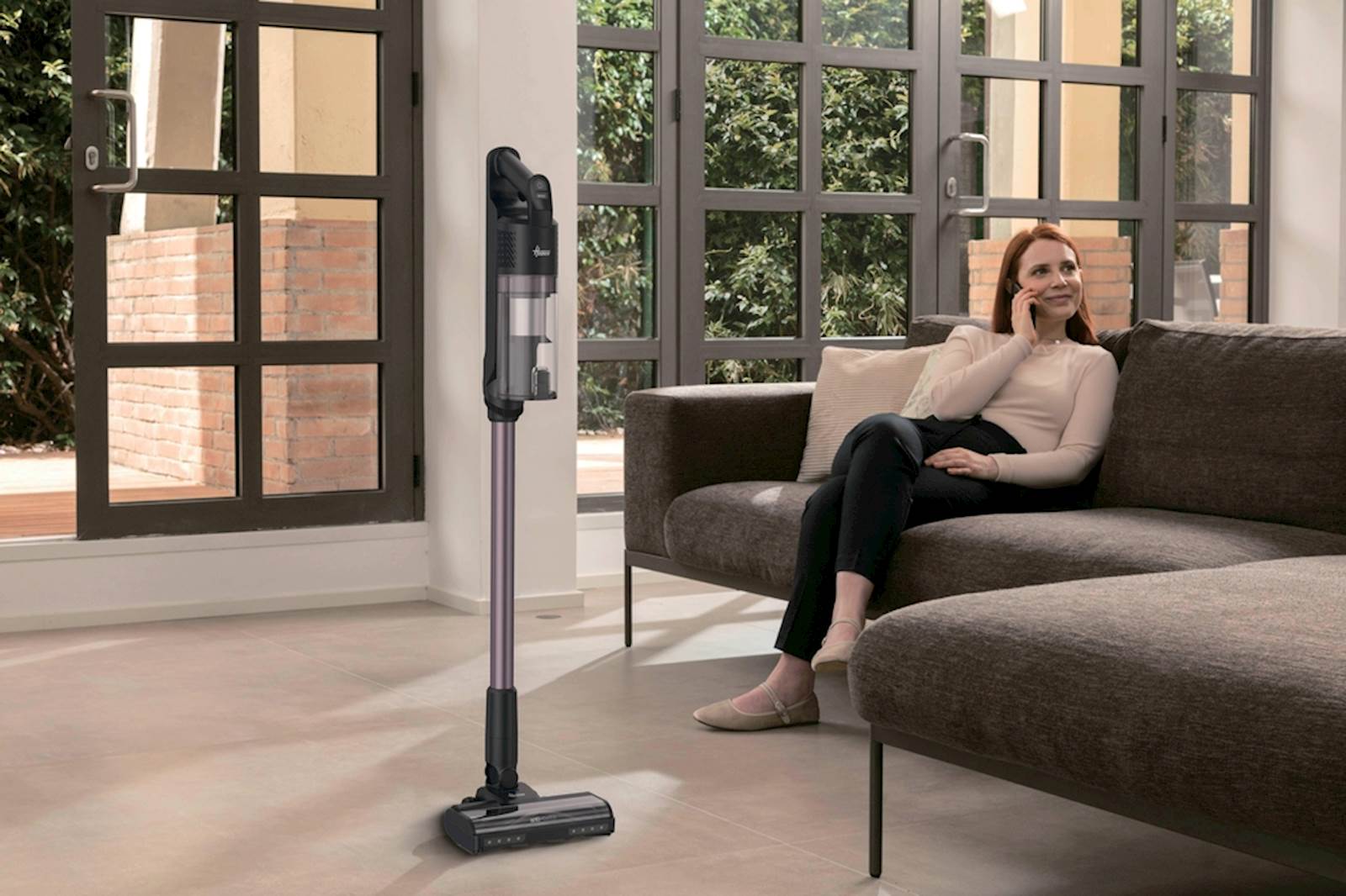 Multifunkcijski baterijski sesalnik Hoover HF1M10H 011 9