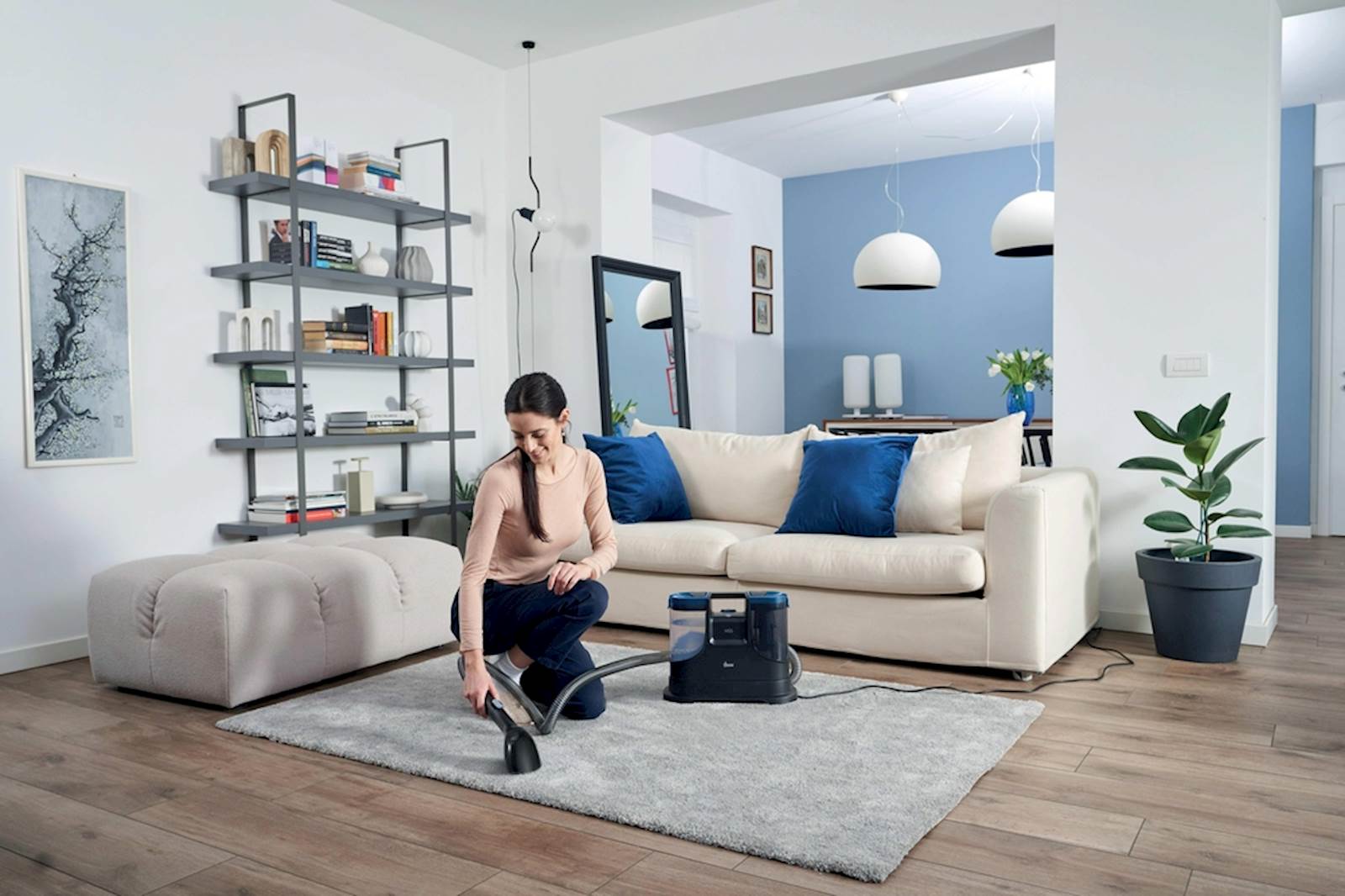 Prenosni čistilec madežev Hoover HS500 011 4