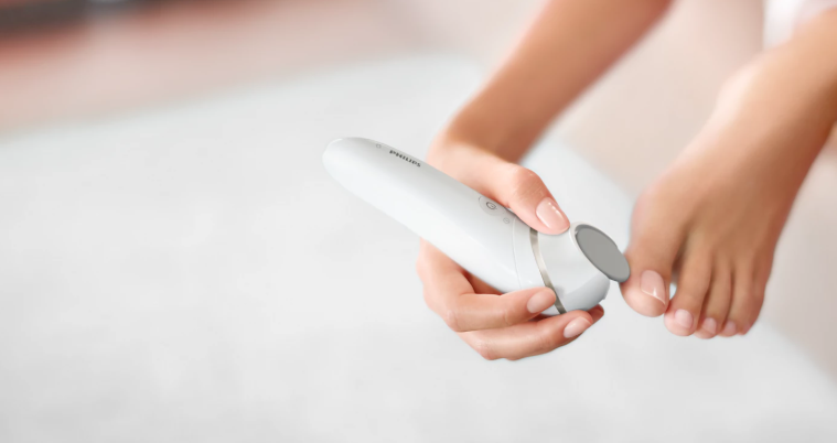 Depilator Philips BRE770/92  5