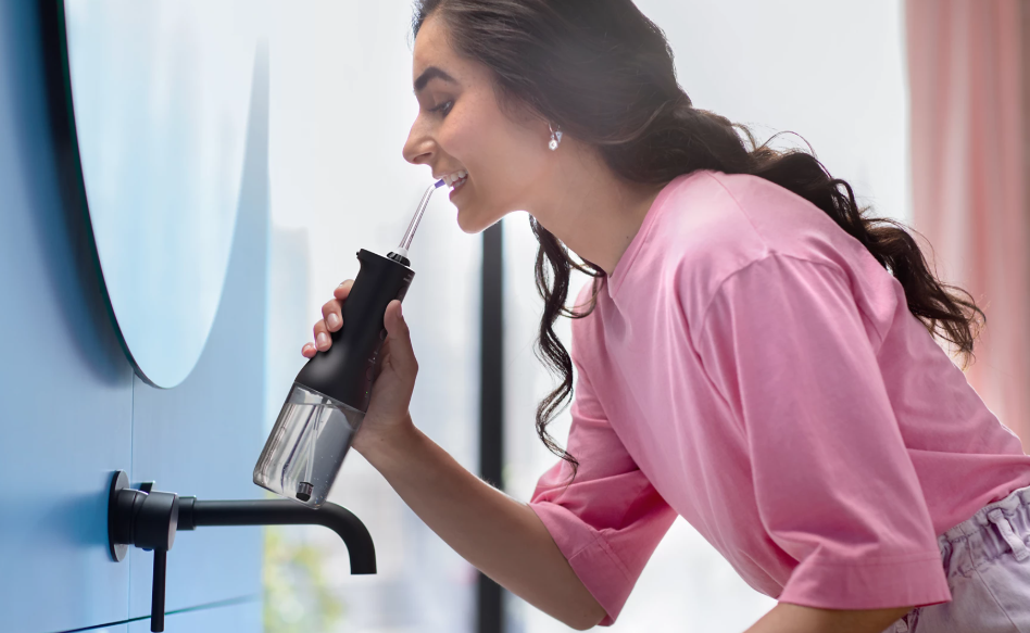 Zobna prha Philips AirFloss HX3826/33  4