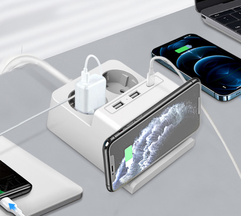 Električni podaljšek WELL EXTS-2S2M-USBC3W 4