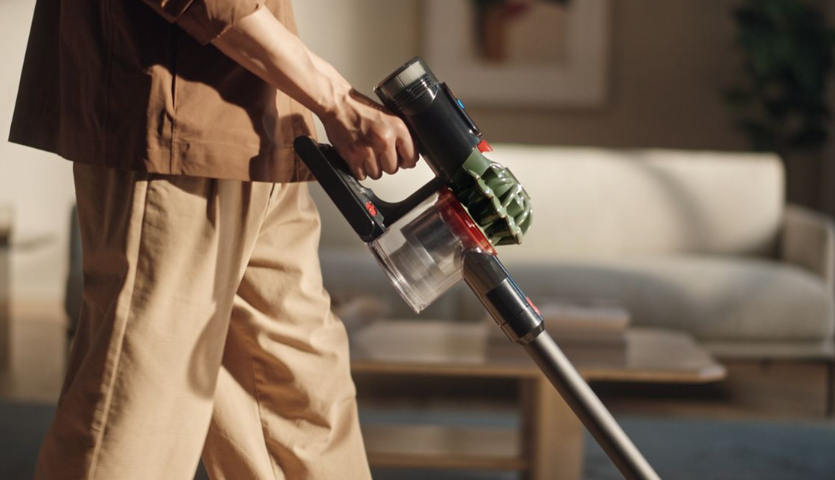 Brezžični sesalnik Dyson V8 Cyclone 5