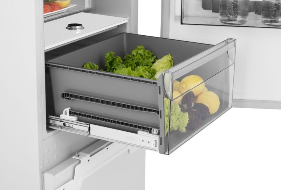 Vgradni integriran kombinirani hladilnik Hisense RB5B250SSWC 4