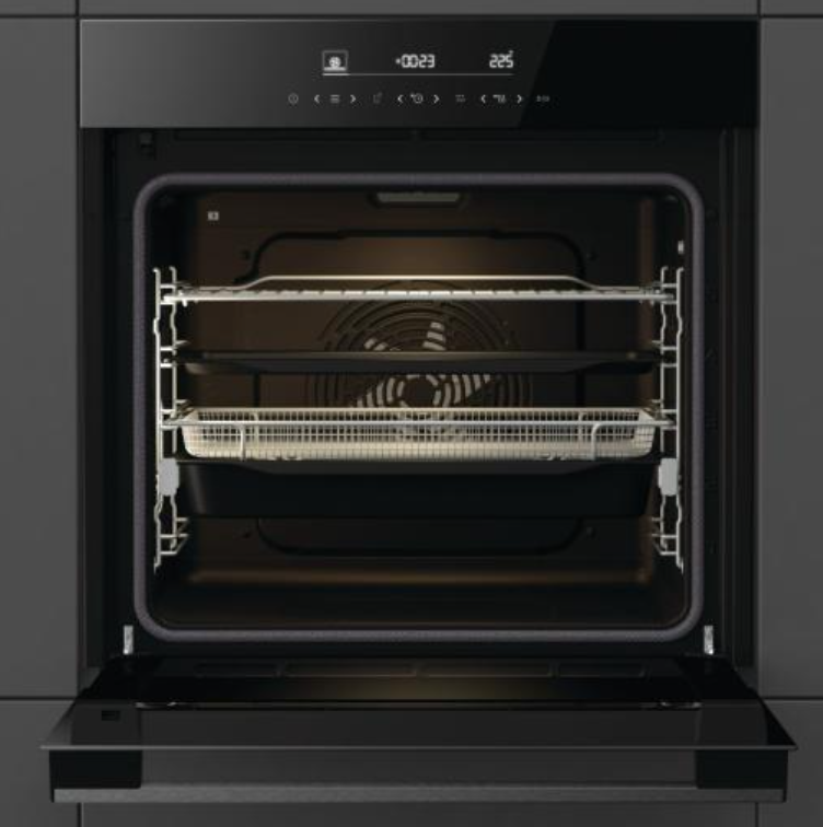 Vgradna pečica Hisense BI65346PDBGWIFI 2