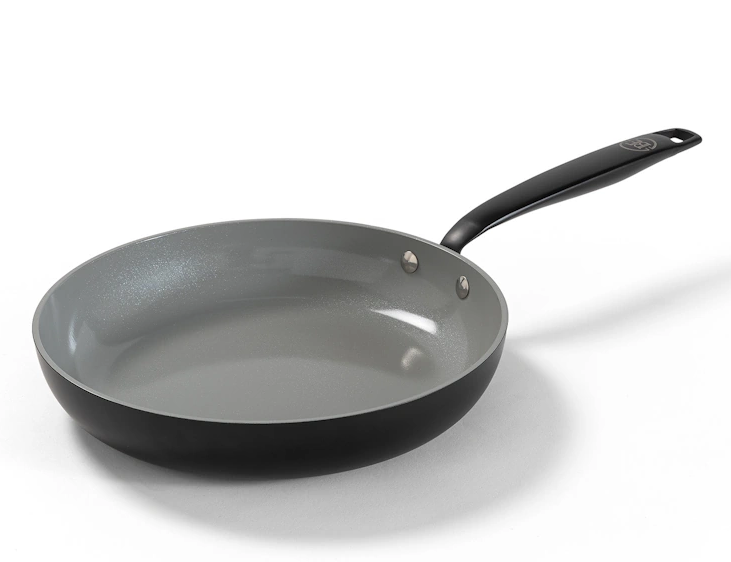 Ponev BE Living Tava Essential Black 24 cm 1