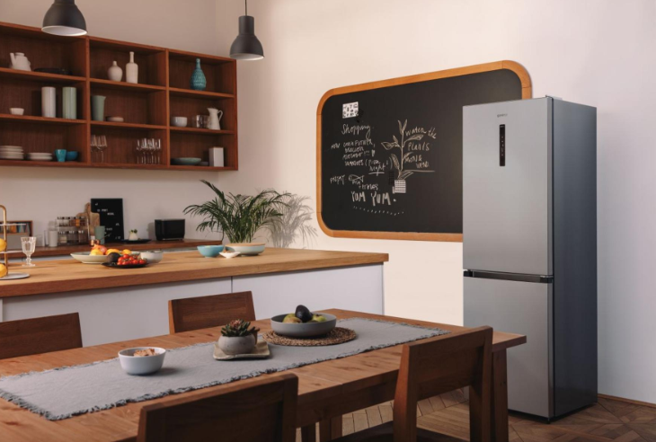 Kombinirani hladilnik Gorenje NRK6192AS4 4