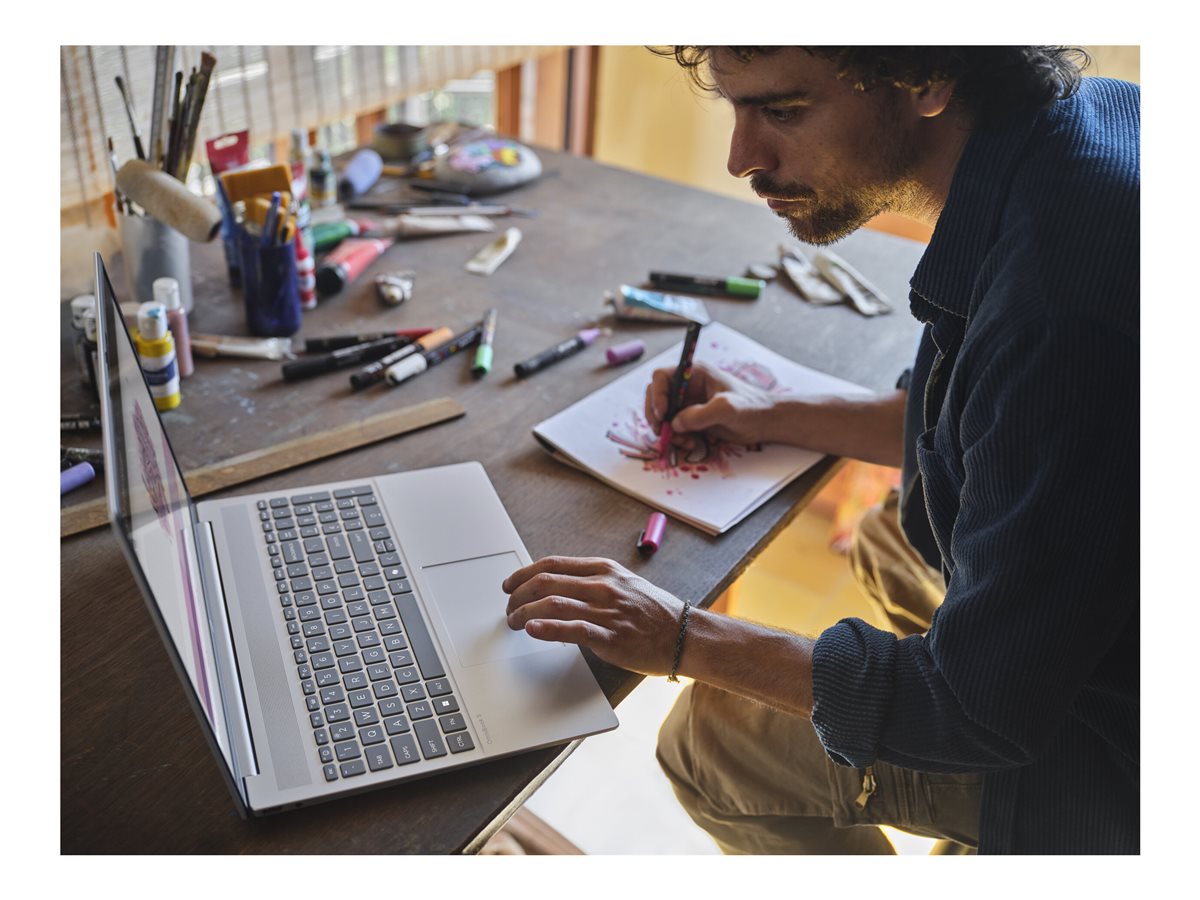 Prenosni računalnik HP OB5 16-af1015nm U5 225U/16/1/DOS 2