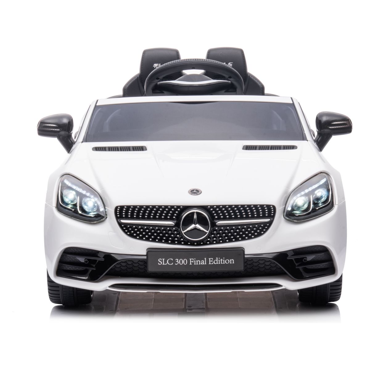 Avto na akum. Mercedez Prince Toys - beli 1